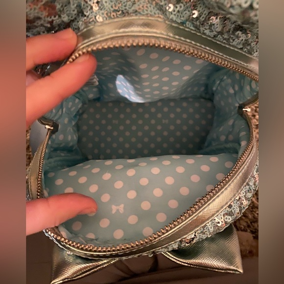 Arendelle Aqua Minnie Loungefly Backpack - Picture 3 of 4